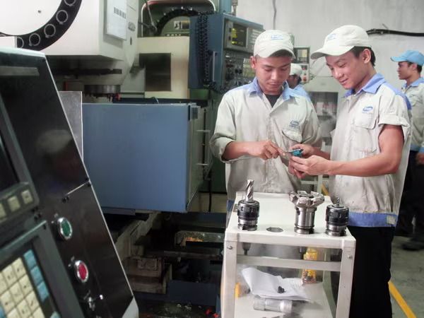 Kinh tế Hà Nội vượt khó, lấy lại đà tăng trưởng ảnh 1 Kinh tế Hà Nội vượt khó, lấy lại đà tăng trưởng ảnh 1