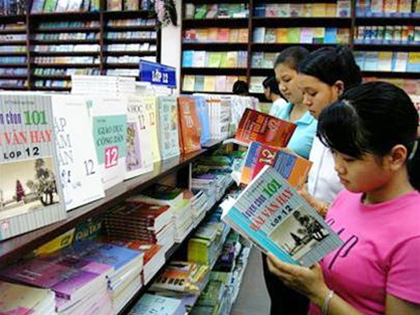 Đổi mới sách giáo khoa cần đổi mới cả đội ngũ giáo viên ảnh 1 Đổi mới sách giáo khoa cần đổi mới cả đội ngũ giáo viên ảnh 1