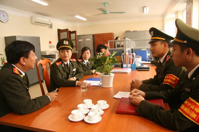 Mô hình “Cơ quan xanh” của đoàn viên thanh niên Công an Thủ đô ảnh 1 Mô hình “Cơ quan xanh” của đoàn viên thanh niên Công an Thủ đô ảnh 1