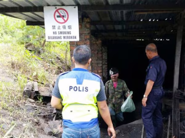 Nổ mỏ than ở Malaysia, 3 người thiệt mạng ảnh 1 Nổ mỏ than ở Malaysia, 3 người thiệt mạng ảnh 1