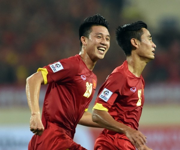 Thắng Lào 3-0, Việt Nam rộng cửa vào bán kết ảnh 1 Thắng Lào 3-0, Việt Nam rộng cửa vào bán kết ảnh 1