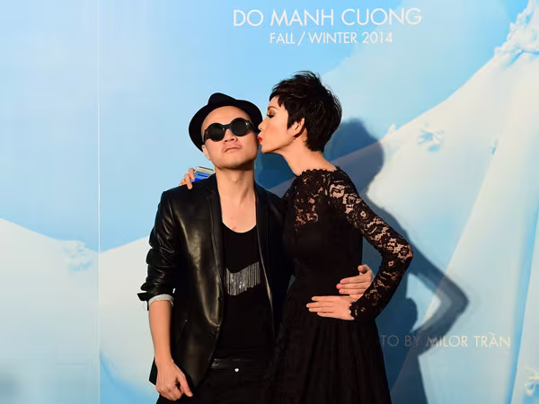 Sao Việt “đụng hàng” dự show thời trang Đỗ Mạnh Cường ảnh 5 Sao Việt “đụng hàng” dự show thời trang Đỗ Mạnh Cường ảnh 5