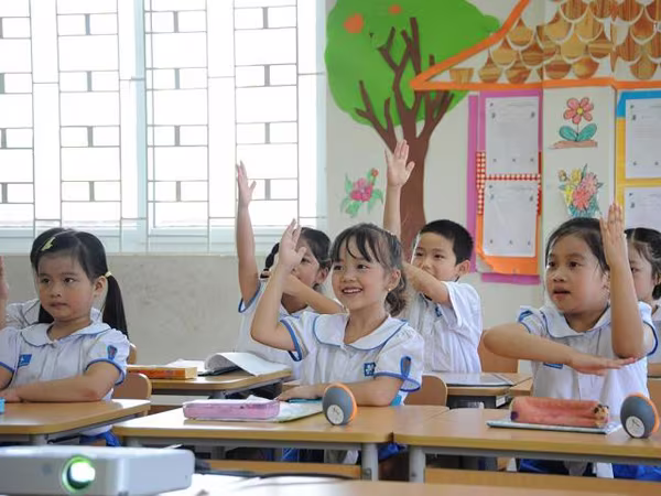 Cần nhiều người lên tiếng, cũng cần cả những người chịu lắng nghe ảnh 2