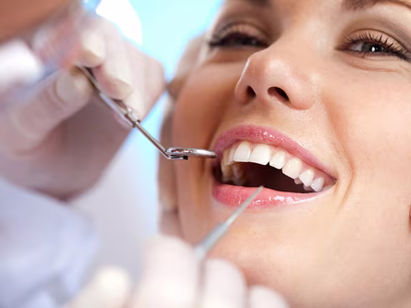 “Phán” bệnh khi răng miệng có vấn đề ảnh 1 “Phán” bệnh khi răng miệng có vấn đề ảnh 1