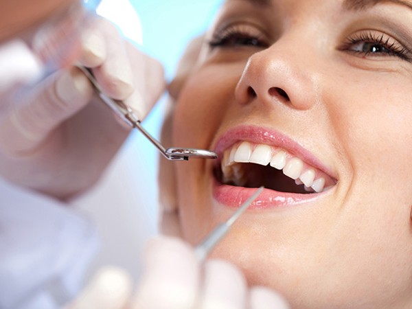 “Phán” bệnh khi răng miệng có vấn đề ảnh 1 “Phán” bệnh khi răng miệng có vấn đề ảnh 1