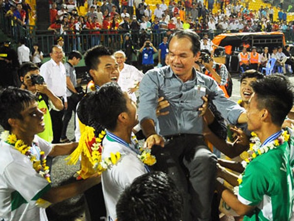 Ý kiến của bầu Đức không được nhà tổ chức V-League ủng hộ ảnh 1 Ý kiến của bầu Đức không được nhà tổ chức V-League ủng hộ ảnh 1