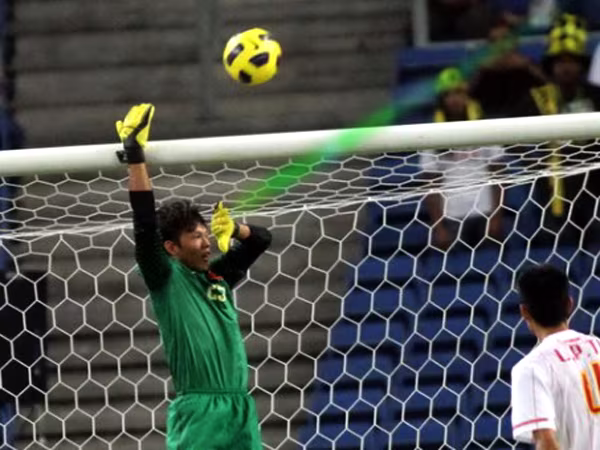 Trưởng đoàn Mai Đức Chung đề nghị CĐV Malaysia fair-play ảnh 1 Trưởng đoàn Mai Đức Chung đề nghị CĐV Malaysia fair-play ảnh 1