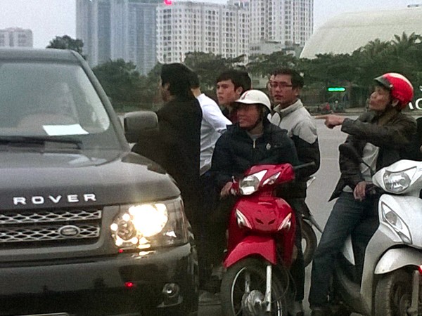 Vé trận Việt Nam - Malaysia tăng 5 lần, chợ đen cũng khan vé ảnh 1 Vé trận Việt Nam - Malaysia tăng 5 lần, chợ đen cũng khan vé ảnh 1