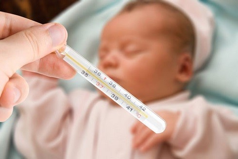 Phản ứng sau tiêm chủng: Xử trí thế nào cho đúng ảnh 2 Phản ứng sau tiêm chủng: Xử trí thế nào cho đúng ảnh 2