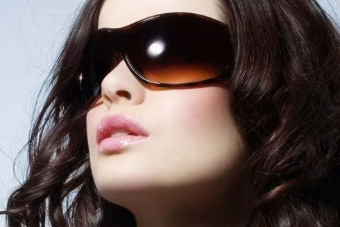 Những thói quen hàng ngày gây hại cho mắt mà bạn cần phải bỏ ngay ảnh 6 Những thói quen hàng ngày gây hại cho mắt mà bạn cần phải bỏ ngay ảnh 6