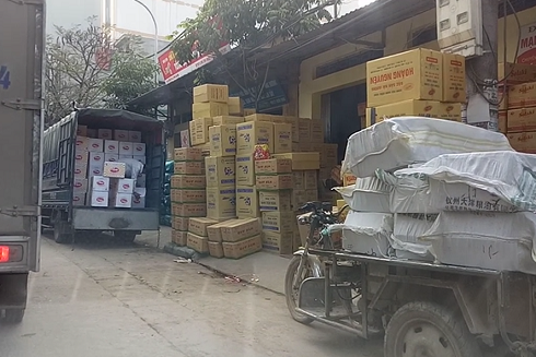 Điểm nóng hàng bánh kẹo "nhái" vào mùa dịp cuối năm ảnh 1 Điểm nóng hàng bánh kẹo "nhái" vào mùa dịp cuối năm ảnh 1
