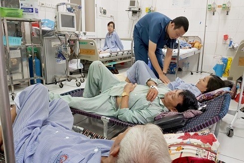 Cảnh báo giai đoạn nguy hiểm của bệnh sốt xuất huyết ảnh 1 Cảnh báo giai đoạn nguy hiểm của bệnh sốt xuất huyết ảnh 1
