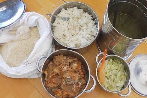 Bữa ăn học đường không an toàn: Thờ ơ là tiếp tay cho tội ác ảnh 2 Bữa ăn học đường không an toàn: Thờ ơ là tiếp tay cho tội ác ảnh 2