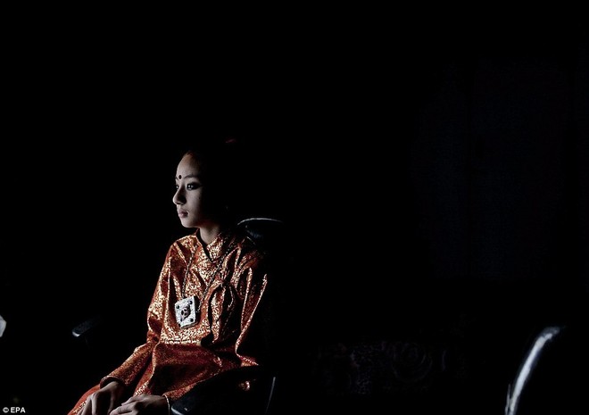 Kumari tại Nepal (3): Cuộc sống của một nữ thần ảnh 1 Kumari tại Nepal (3): Cuộc sống của một nữ thần ảnh 1