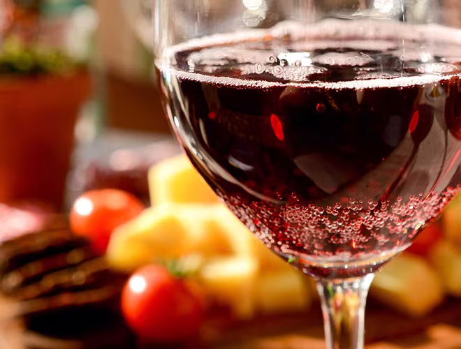 [ẢNH] Uống rượu, bia quá đà là tự gây hại cho sức khỏe ảnh 20