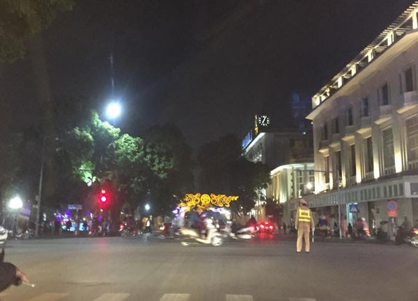 Chào năm mới 2015 trên mọi miền Tổ quốc ảnh 7 Chào năm mới 2015 trên mọi miền Tổ quốc ảnh 7