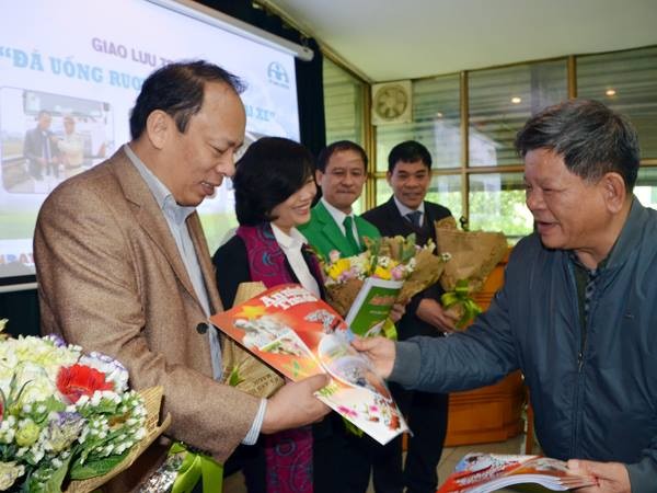 Giao lưu trực tuyến: “Đã uống rượu, bia - Không lái xe” ảnh 3 Giao lưu trực tuyến: “Đã uống rượu, bia - Không lái xe” ảnh 3