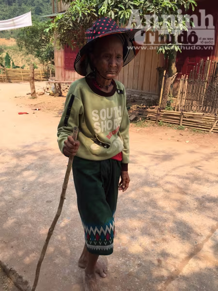 Lạc vào lễ hội đập trống độc đáo, trai gái “thả cửa” của người Ma Coong ảnh 6 Lạc vào lễ hội đập trống độc đáo, trai gái “thả cửa” của người Ma Coong ảnh 6
