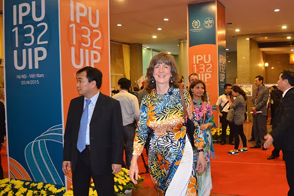 Chủ tịch IPU: “Chúng tôi luôn mang đất nước Việt Nam trong tim“ ảnh 3