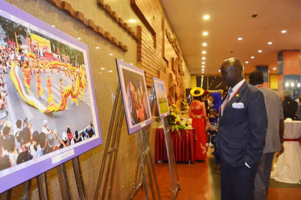 Chủ tịch IPU: “Chúng tôi luôn mang đất nước Việt Nam trong tim“ ảnh 8