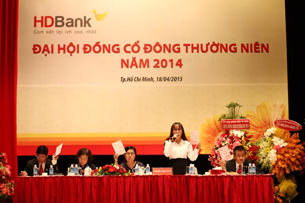 Tiên phong hội nhập, HDBank ghi dấu một năm sôi động ảnh 1 Tiên phong hội nhập, HDBank ghi dấu một năm sôi động ảnh 1