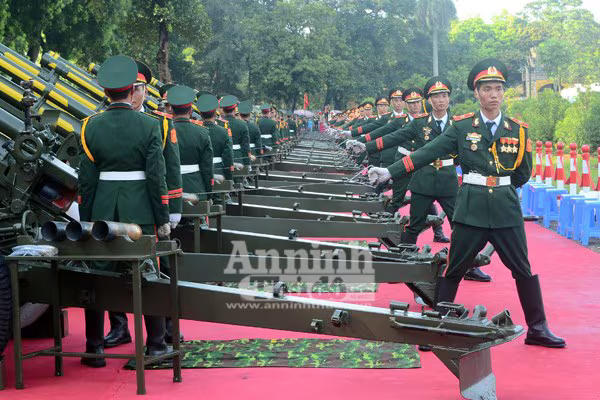 Cận cảnh diễn tập nghi thức bắn 21 phát đại bác chào mừng 70 năm Quốc khánh ảnh 5