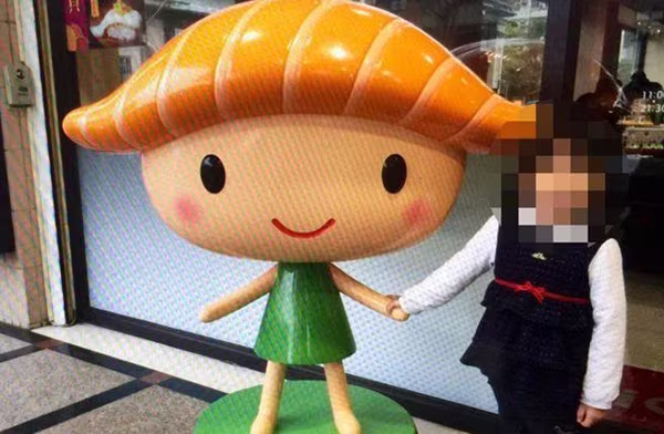 Sốc với kẻ tâm thần cắt cổ bé gái giữa ban ngày ảnh 4