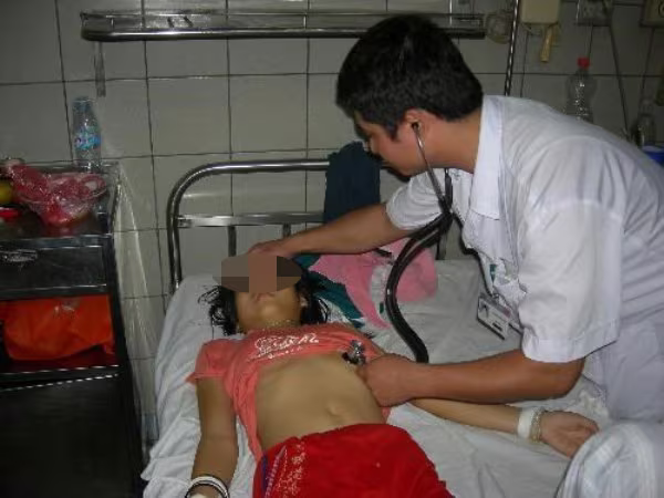 Uống phải nước nhiễm chì trong thời gian dài sẽ bị phá hủy dần tủy xương ảnh 1 Uống phải nước nhiễm chì trong thời gian dài sẽ bị phá hủy dần tủy xương ảnh 1
