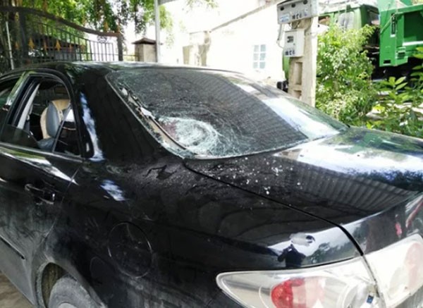 Gần 20 đối tượng táo tợn nổ súng, mang kiếm truy sát 1 gia đình giữa ban ngày ảnh 6 Gần 20 đối tượng táo tợn nổ súng, mang kiếm truy sát 1 gia đình giữa ban ngày ảnh 6