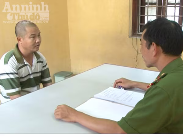 Nữ giới cần cảnh giác với chiêu trò mời đi "xe ôm" ảnh 1 Nữ giới cần cảnh giác với chiêu trò mời đi "xe ôm" ảnh 1