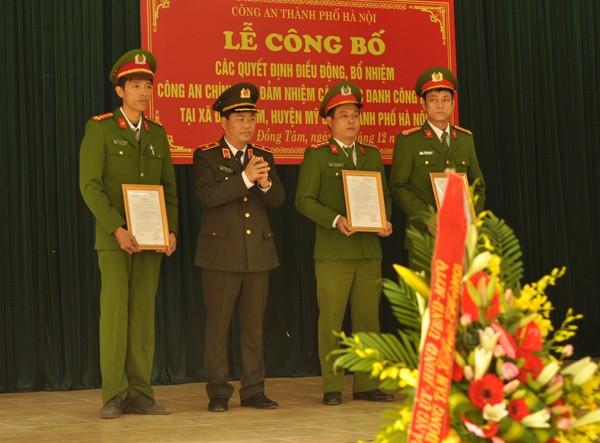 Bổ nhiệm Công an chính quy giữ chức danh Trưởng, phó Công an xã Đồng Tâm, Mỹ Đức ảnh 2 Bổ nhiệm Công an chính quy giữ chức danh Trưởng, phó Công an xã Đồng Tâm, Mỹ Đức ảnh 2