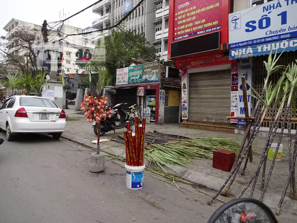 Hà Nội vắng lặng chiều 30 Tết ảnh 8 Hà Nội vắng lặng chiều 30 Tết ảnh 8