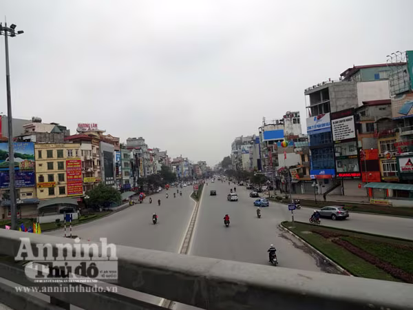 Hà Nội vắng lặng chiều 30 Tết ảnh 2 Hà Nội vắng lặng chiều 30 Tết ảnh 2