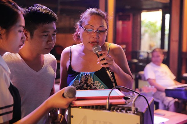 Sau khủng hoảng nợ nần, không nghệ sĩ nào chịu hát cùng Siu Black ảnh 7 Sau khủng hoảng nợ nần, không nghệ sĩ nào chịu hát cùng Siu Black ảnh 7