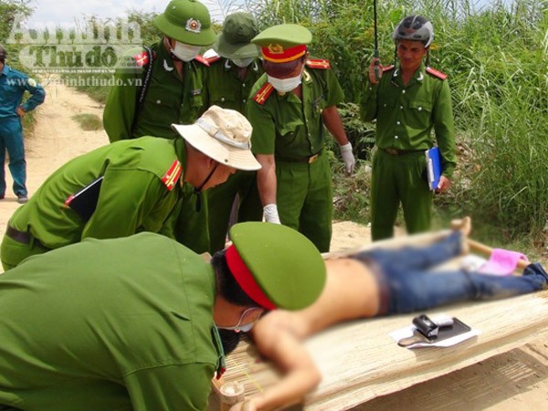 Kẻ giết người hàng loạt: Truy tìm tang vật của vụ án (2) ảnh 1 Kẻ giết người hàng loạt: Truy tìm tang vật của vụ án (2) ảnh 1