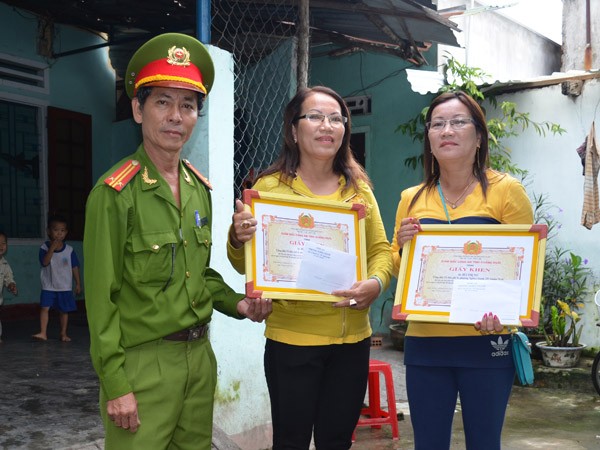 Sức mạnh phong trào toàn dân trong đấu tranh phòng, chống tội phạm ảnh 1 Sức mạnh phong trào toàn dân trong đấu tranh phòng, chống tội phạm ảnh 1
