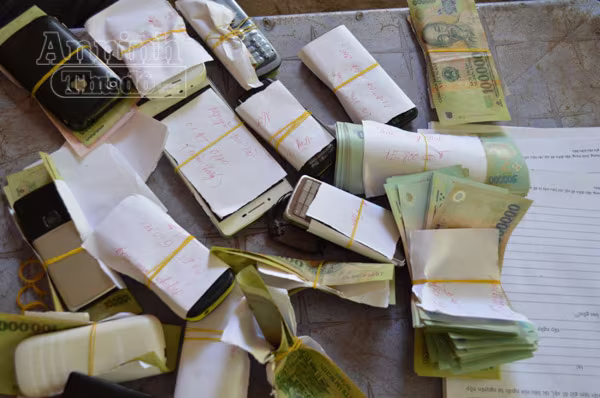 Triệt phá trường gà lớn núp bóng quán cà phê ảnh 3