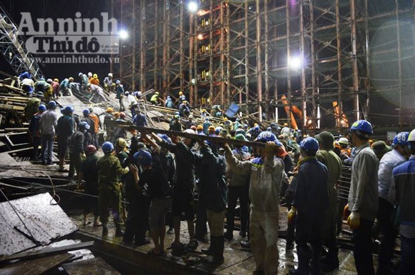 Vụ sập giàn giáo tại Formosa (Hà Tĩnh): 17 người đã tử vong ảnh 1 Vụ sập giàn giáo tại Formosa (Hà Tĩnh): 17 người đã tử vong ảnh 1