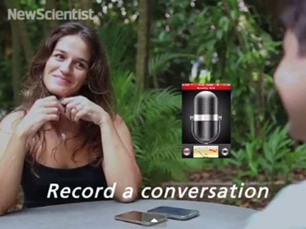 Vuốt tóc để điều khiển điện thoại thông minh ảnh 1 Vuốt tóc để điều khiển điện thoại thông minh ảnh 1