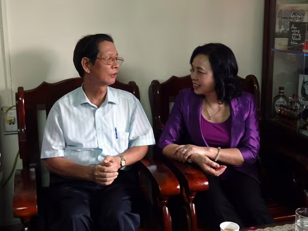 Tri ân những người đã ngã xuống, đã cống hiến vì Tổ quốc ảnh 6 Tri ân những người đã ngã xuống, đã cống hiến vì Tổ quốc ảnh 6