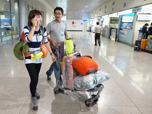 Audio 3-5-2015: “Nóng” chuyện hành khách bị phạt 4 triệu đồng vì hút thuốc lá trên máy bay ảnh 2 Audio 3-5-2015: “Nóng” chuyện hành khách bị phạt 4 triệu đồng vì hút thuốc lá trên máy bay ảnh 2