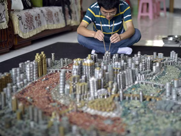 “Xây” thành phố từ 50.000 đồng tiền xu ảnh 1  “Xây” thành phố từ 50.000 đồng tiền xu ảnh 1