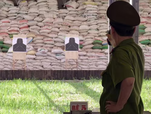 Audio 27-5-2015: Phó Chủ tịch Fifa cùng 5 quan chức cấp cao bị bắt vì nhận hối lộ ảnh 1 Audio 27-5-2015: Phó Chủ tịch Fifa cùng 5 quan chức cấp cao bị bắt vì nhận hối lộ ảnh 1