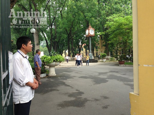 Tuyển sinh lớp 10: Đề Văn “dễ thở”, thí sinh kỳ vọng đạt điểm cao ảnh 4 Tuyển sinh lớp 10: Đề Văn “dễ thở”, thí sinh kỳ vọng đạt điểm cao ảnh 4