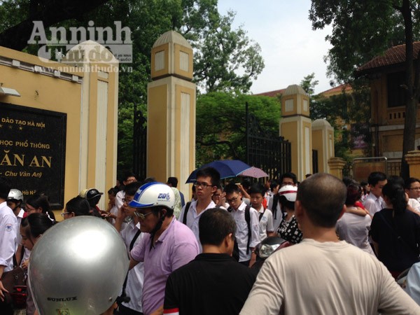 Tuyển sinh lớp 10: Đề Văn “dễ thở”, thí sinh kỳ vọng đạt điểm cao ảnh 7 Tuyển sinh lớp 10: Đề Văn “dễ thở”, thí sinh kỳ vọng đạt điểm cao ảnh 7