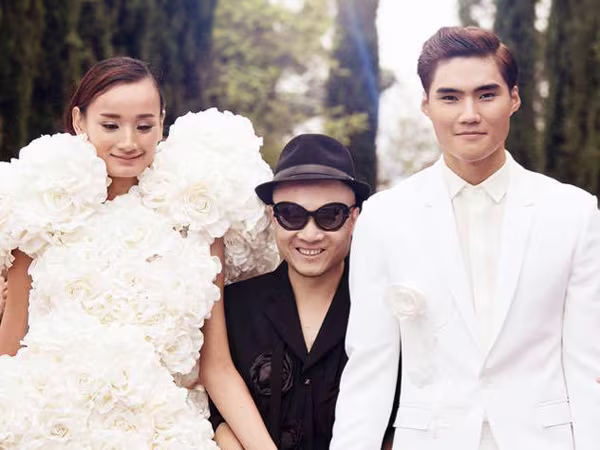 “Ông hoàng” thời trang Đỗ Mạnh Cường... chơi ngông ảnh 1 “Ông hoàng” thời trang Đỗ Mạnh Cường... chơi ngông ảnh 1
