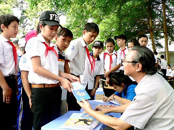 Nhà văn Khôi Vũ - Nguyễn Thái Hải: “Chơi” cả hai bút danh ảnh 1 Nhà văn Khôi Vũ - Nguyễn Thái Hải: “Chơi” cả hai bút danh ảnh 1