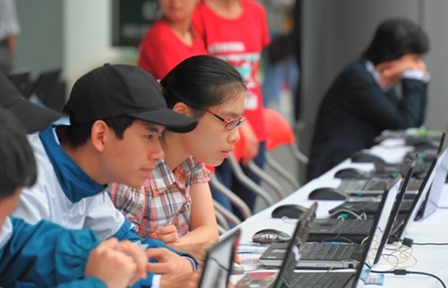 Audio 23-7-2015: Trình Chính phủ xem xét dừng thu phí bảo trì đường bộ đối với xe máy ảnh 1 Audio 23-7-2015: Trình Chính phủ xem xét dừng thu phí bảo trì đường bộ đối với xe máy ảnh 1