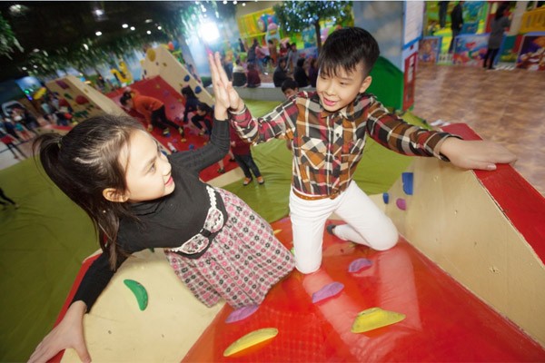 Tưng bừng sinh nhật Vinpearl land 9 tuổi ảnh 2 Tưng bừng sinh nhật Vinpearl land 9 tuổi ảnh 2