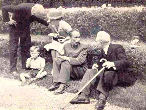 Lễ Tuyên ngôn Độc lập 2/9/1945: "Cuộc biểu dương lực lượng tuyệt vời" ảnh 1 Lễ Tuyên ngôn Độc lập 2/9/1945: "Cuộc biểu dương lực lượng tuyệt vời" ảnh 1